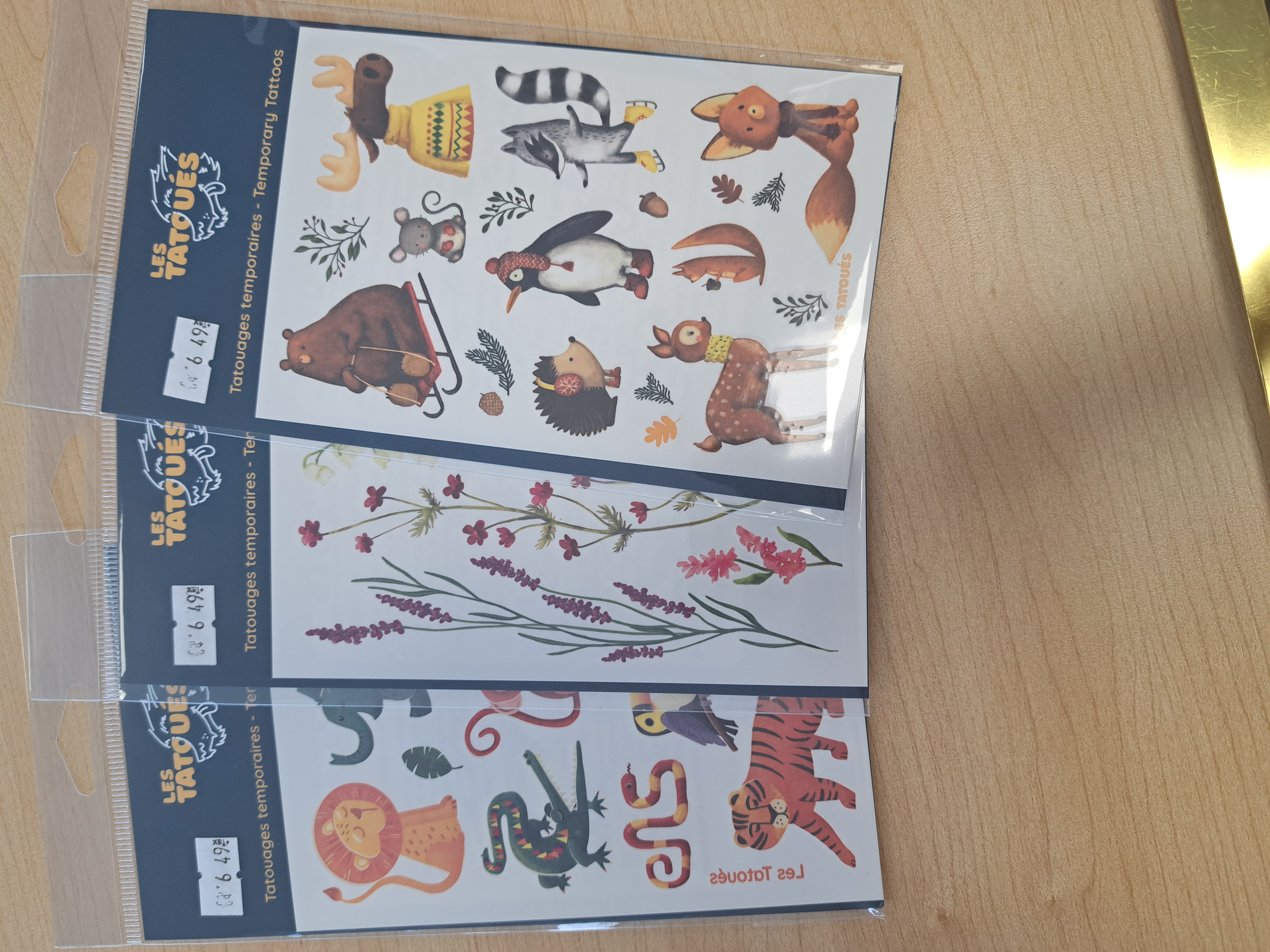 tattouages temporaires divers